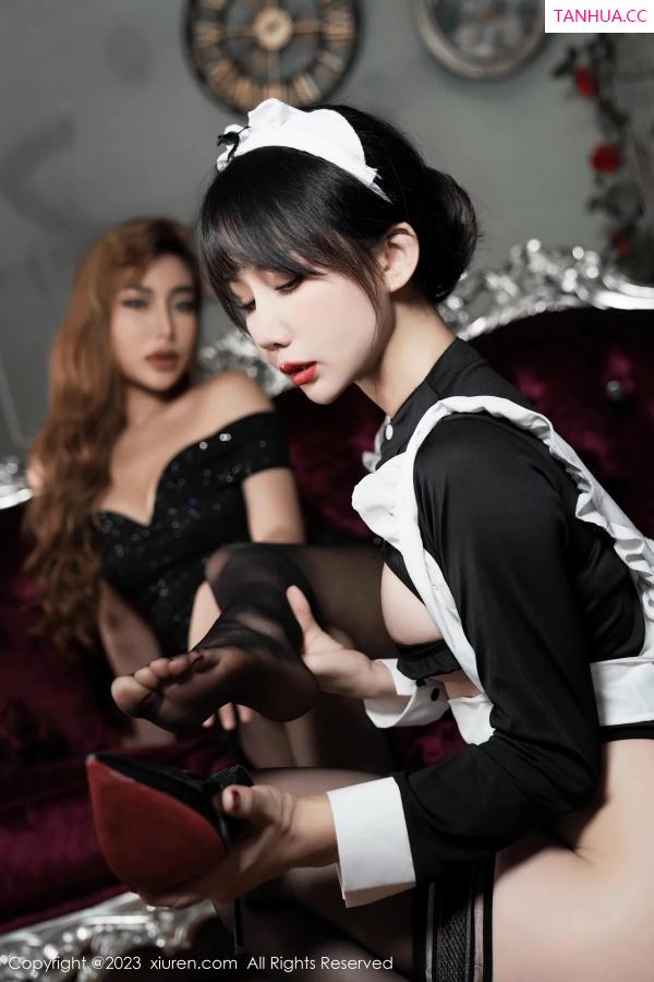   [XiuRen]高清写真图 2023.12.19 No.7829 波巧酱 黑丝美腿第18张图片